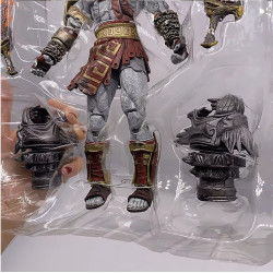 God Of War 3 Kratos FIGURA COLECCION + ACCESORIOS
